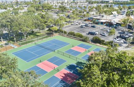 Renovated Spacious Townhome w Pool & Gym in Little Harbor Resort & Marina - Foto 80