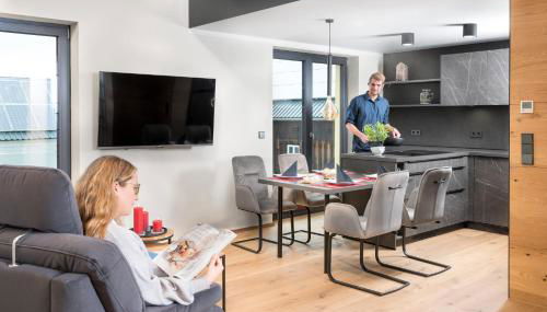 Ferienwohnung im Chaletstil Giebeltraum 115 qm Wellness Fitness Sauna Bergrödelhof - Foto 2, minibar