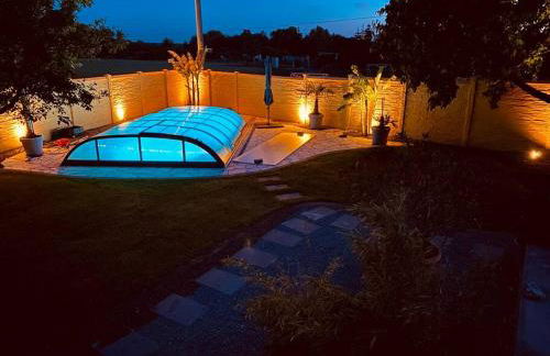 Pool, Sauna und Blick ins Grüne - Foto 11