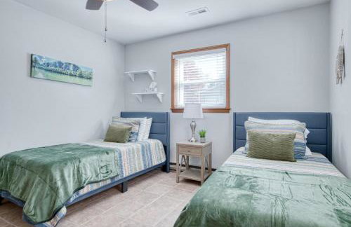 New River Riverfront , Hot Tub & Canoes, Trophy Muskie Fishing , Near VT - Foto 17