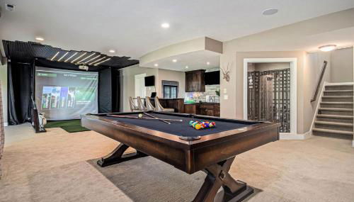 Luxury Stay with Golf Simulator and 3 King Bedrooms - Foto 2