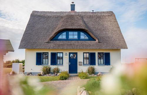 Frühling am Meer mit Ostseeblick, Kamin und Sauna nur 500 m vom Strand entfernt - Photo 31