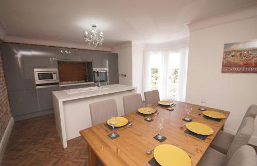 Grade 2 Listed Apartment, Southport Promenade - Foto 16