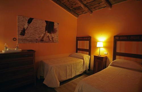 Società agricola le more Agriturismo La Dondina - Photo 7