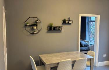 Affordable Luxury 2 Stunning apartment Sunderland close to City centre hospital Crown Works Studio and Nissan - Foto 10