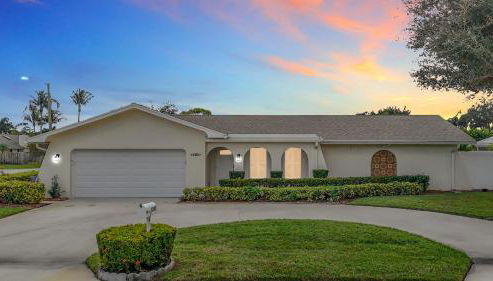 Heated Saltwater Pool Retreat Near PGA Sleeps 8 - Foto 2