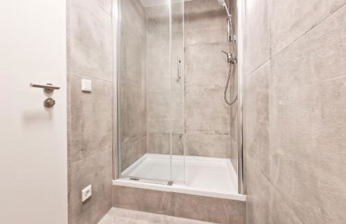 Tolstov Apartments - 3 , 4 and 5 Room Apartments - 20 Min zur Messe DUS - Foto 60