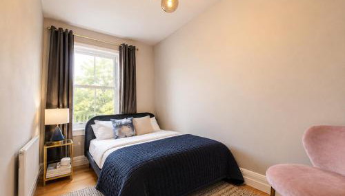 Gorgeous Hyde Park Home with Lift-Elevator Access & Nice View - Foto 5
