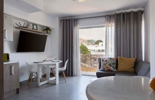 Income Spain Apartamentos - Photo 1