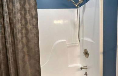 Serene & Cozy - Peaceful View - Fireplace - Creek - Foto 28