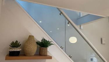 Lux Two Bedroom Home & Terrace in Stamford Centre - Foto 4