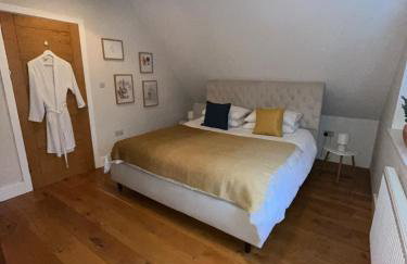 The Bay House, Sea Views and Walk to the Beach - Foto 8