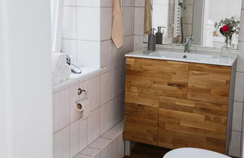 Charmanter Altbau zwischen Altstadt und Klinikum mit Parkplatz - Foto 9