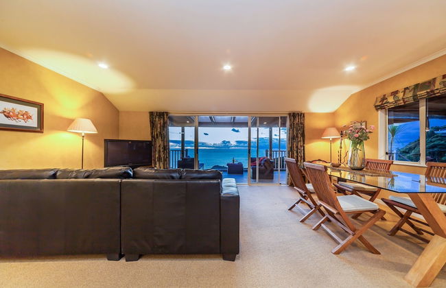 Romantic Piha - Photo 22