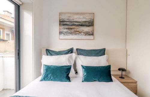 Sleek Apartment with Balcony by HostWise - Foto 11