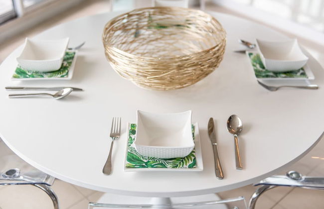 QuickStay CN Tower View Condo in Fort York - Foto 79