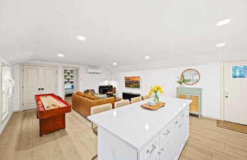 The Gatsby Carriage House Luxe Stay w Game Room - Foto 20