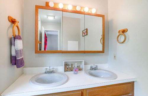 McGaheysville Home with Screened Porch and Gas Grill! - Foto 20