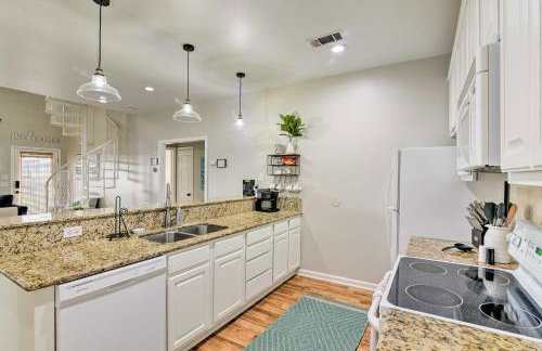 Pool, Marina and More! Family Home in Terramar Beach - Foto 9