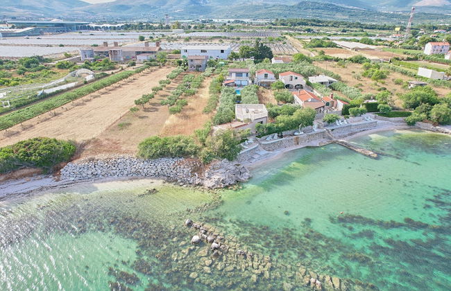 Beachfront Villa Mihovil With Direct Beach Access - Foto 49