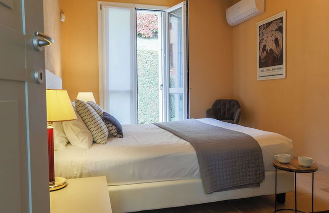 Lakefront Contemporary - Foto 14