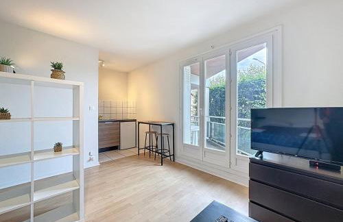 Studio 2 personnes avec parking et balcon Proudhon - Foto 4