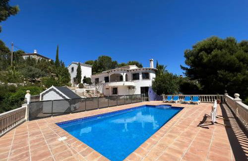 Spacious Child Friendly Villa in Moraira with Seaview - Foto 1