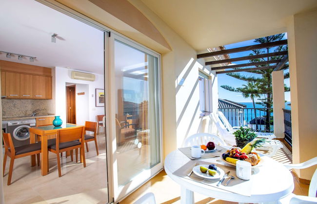 Ramada Hotel & Suites by Wyndham Costa del Sol - Photo 44