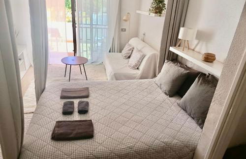 Los cristianos Vistas al mar y cerca de la playa - Photo 18