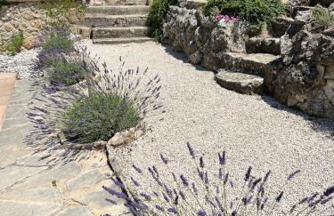 Villa Suzanne - Lambesc centre - Foto 20