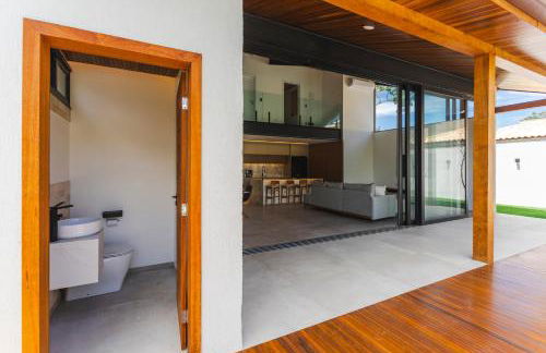 Luxury House in Gated Community with Pool near Beaches! - Foto 27