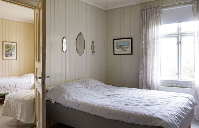 6 Person Holiday Home in Stromstad - Photo 3