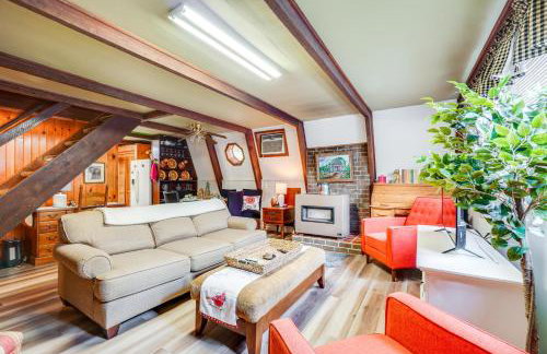 A-Frame Cabin w/ Spacious Yard in Tellico Plains! - Foto 3