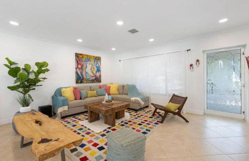Walking Distance to the Beach 3Br House With Pool - Foto 32