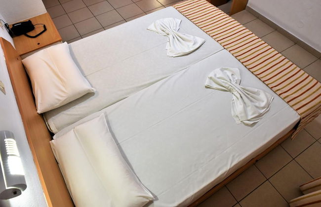 Ideal Hotel - Photo 6