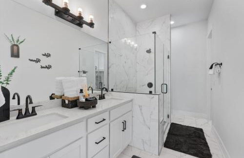 Mega Sized Luxury - Up to 24 Ppl - Downtown Access - Foto 61