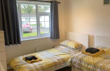 BumbleBee Lodge - Photo 17