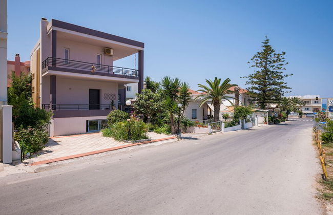 Steps to the Beach Spacious Home-Parking - Foto 60