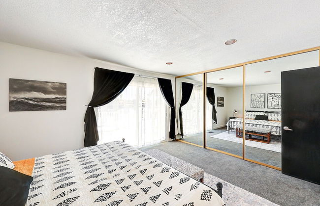 Waterfront 3BDR w Boat in Discovery Bay - Foto 1