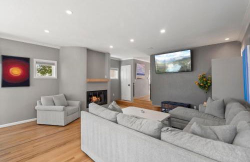 Heart of Cherry Creek Group Retreat Hot Tub - Foto 20