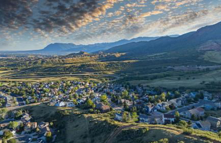 Mountain Retreat with Hot Tub & Views - Foto 59