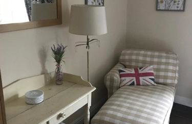 Lavender Cottage, Grade 2 Listed Period Stone Built Cottage In Pickering, North Yorkshire - Photo 22