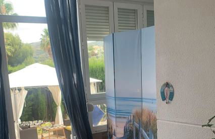 Apartamento con jardín y piscina Pet friendly - Photo 22