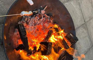 Delightful 3 bed cottage with hot tub & sea views. - Photo 27