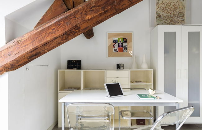 JOIVY Classic Top-Floor Studio By Park - Foto 8