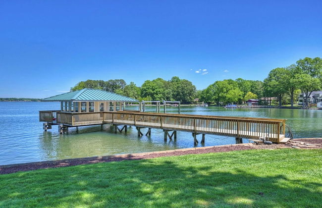 Water, Water Everywhere by Avantstay Pool + Dock - Foto 46