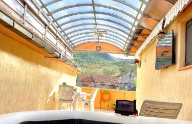 Holiday Home Three Sisters with Swimming Pool & Jacuzzi - Photo 19