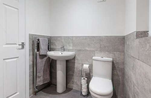 Park & Relax in 1bd Central Liverpool home - Foto 32