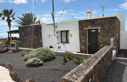 Apartamento con terraza y jardín - Foto 1