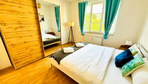 Stötteritz Holiday Apartment - 3 Rooms - 6 People - 5 beds - Balcony - Great public transport 11 minutes to the city - Foto 2, wardrobe